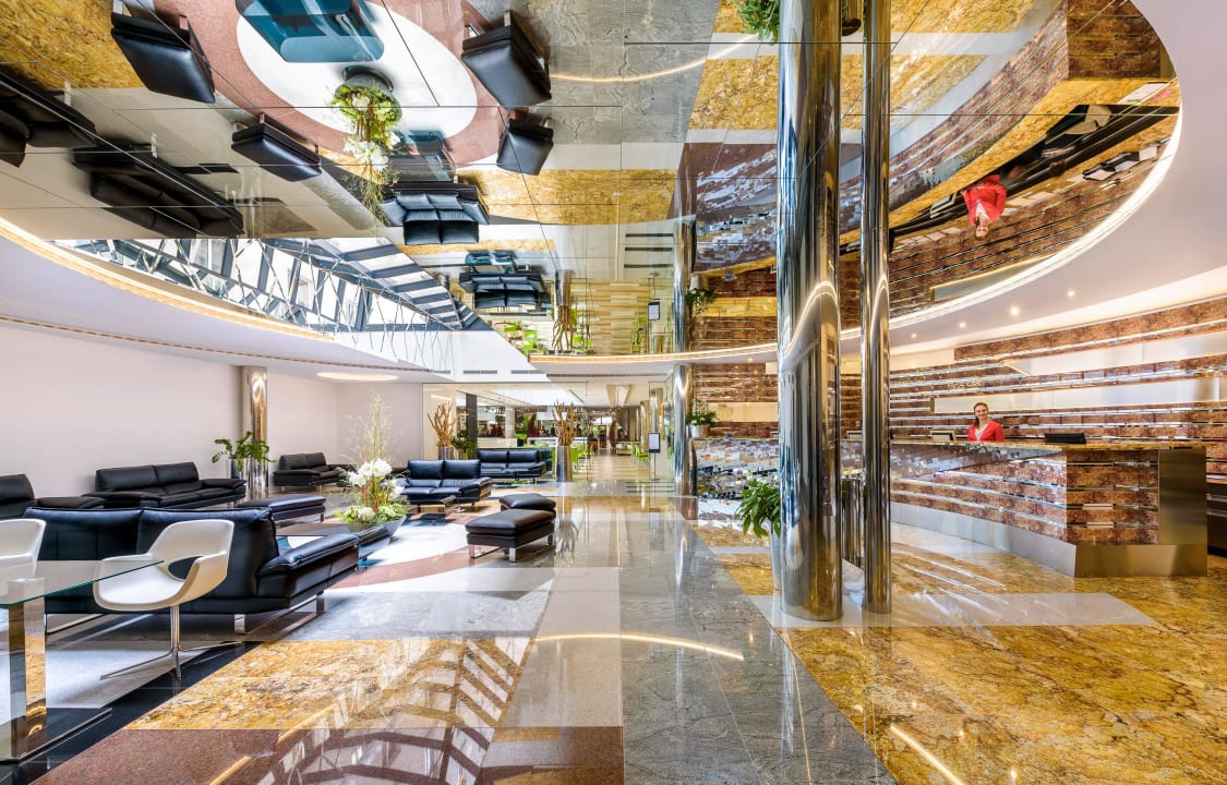 Empfang und Lobby Grandium Prague