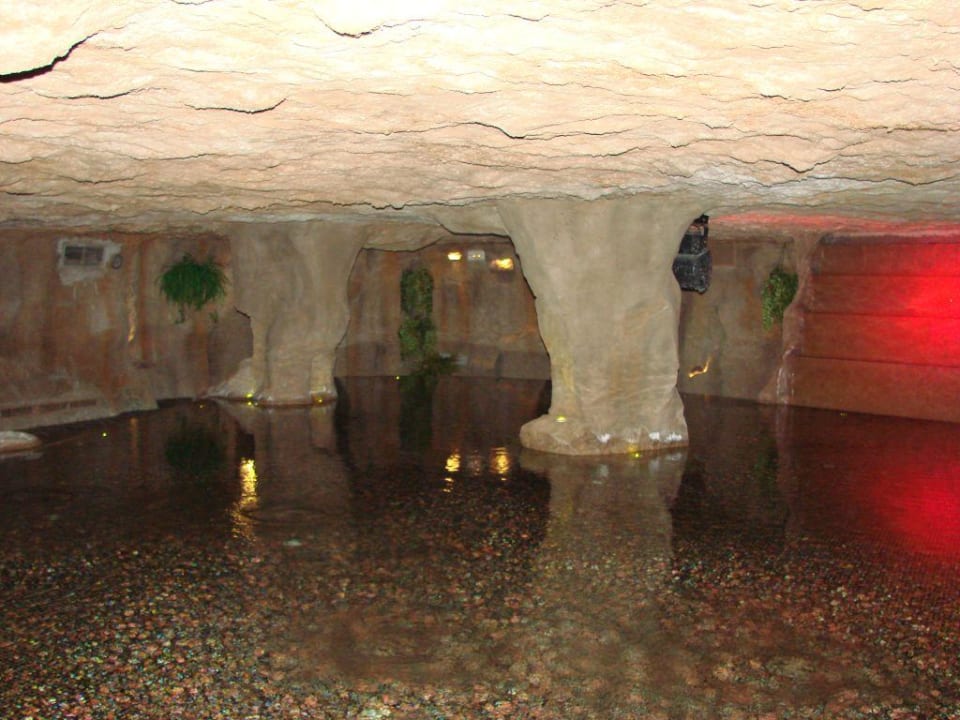 Sole-Schwimmbad Bull Escorial & Spa