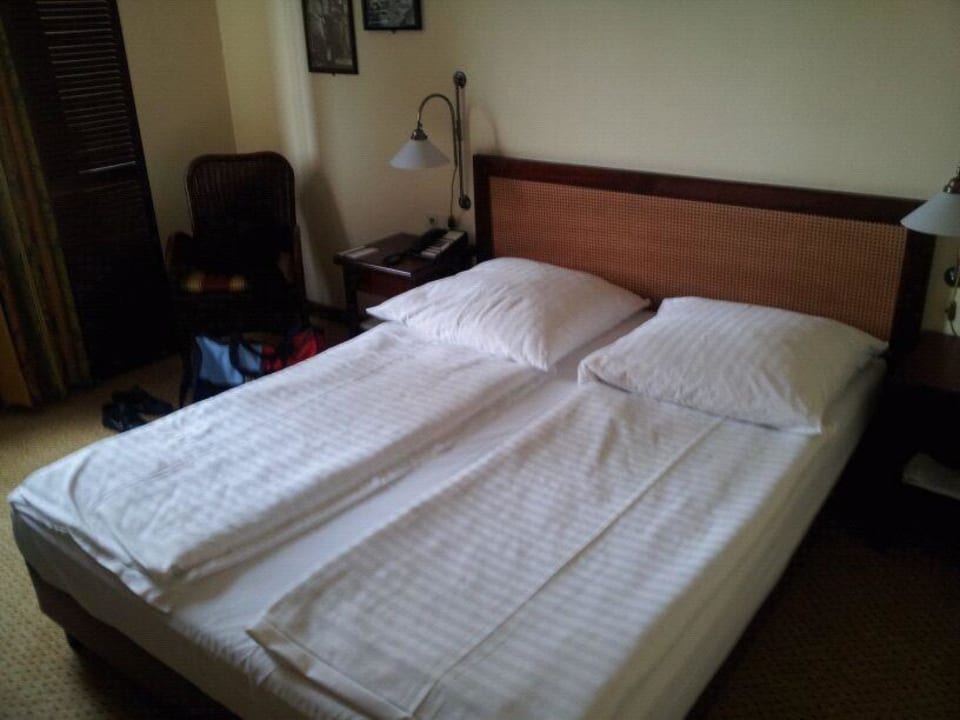 Bett Hotel Donauwelle Linz