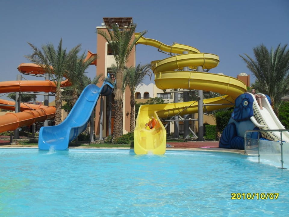 Z dolu Hotel Nubian Village