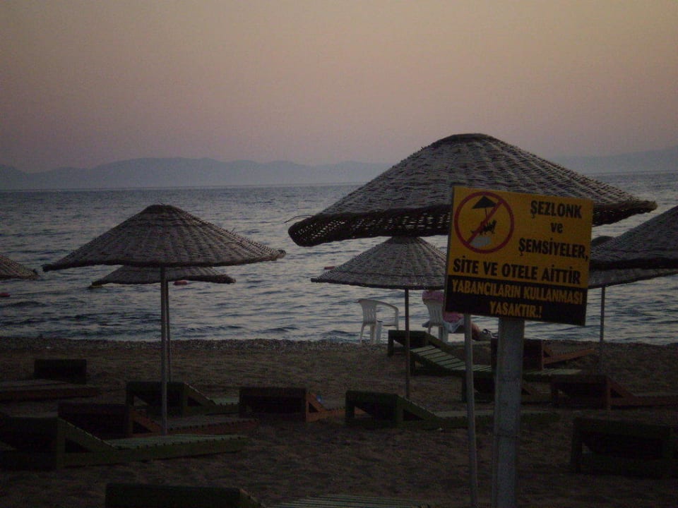 Ein Teil des Strandes Hotel Grand Efe