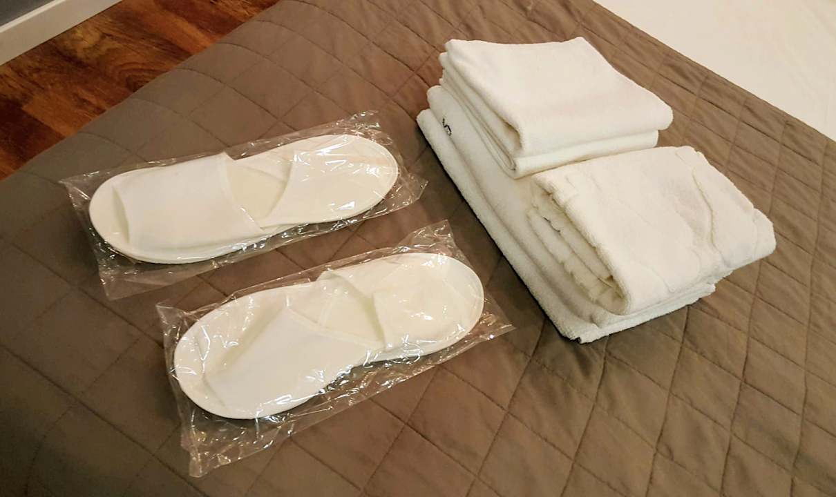 Zimmer Partner Guest House Baseina Street