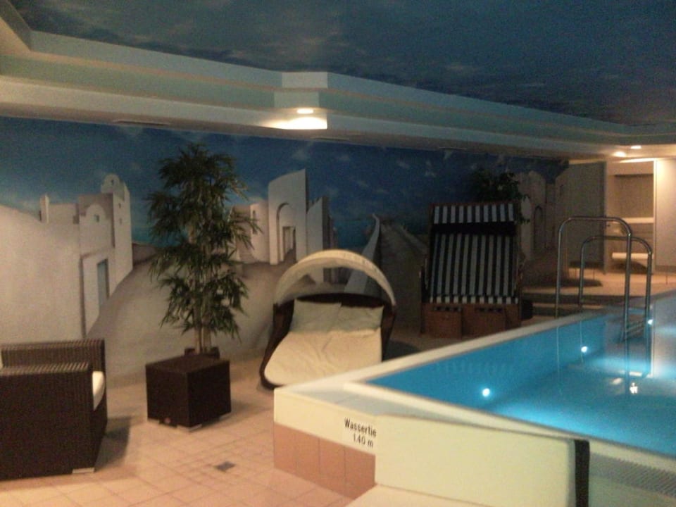 Poolbereich Best Western Plus Hotel Stadtquartier Haan