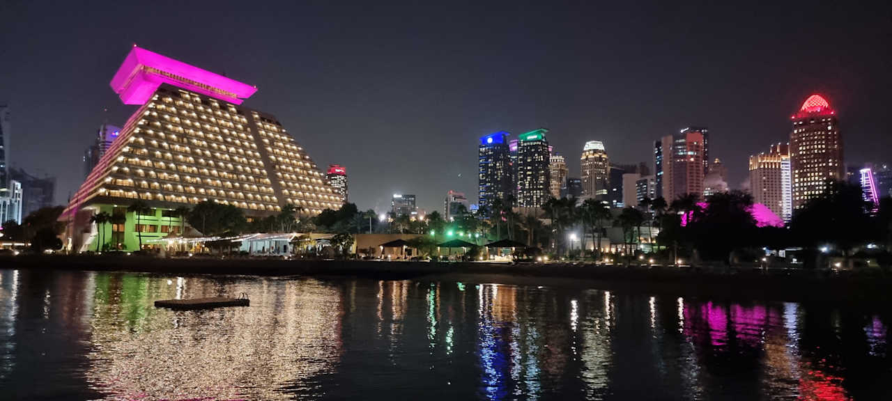 Außenansicht Sheraton Grand Doha Resort & Convention Hotel