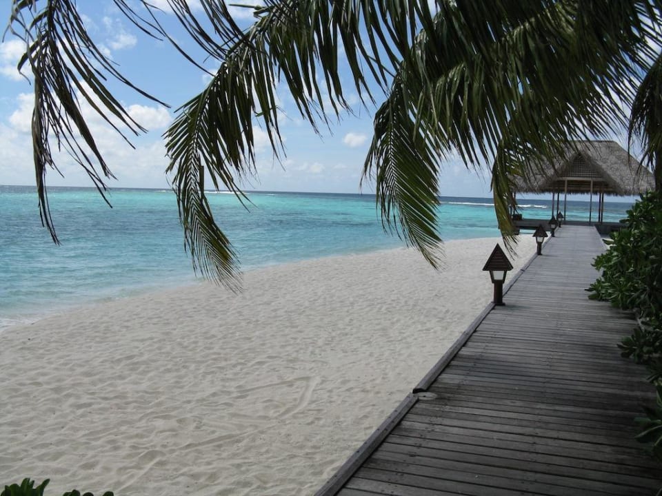 Steg zum Jetty Madoogali Resort