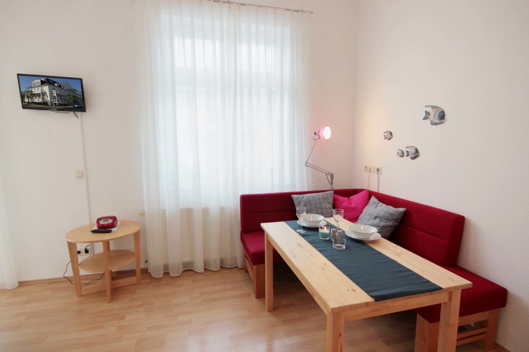 Zimmer Rujana Ferienwohnungen - Altes Postamt