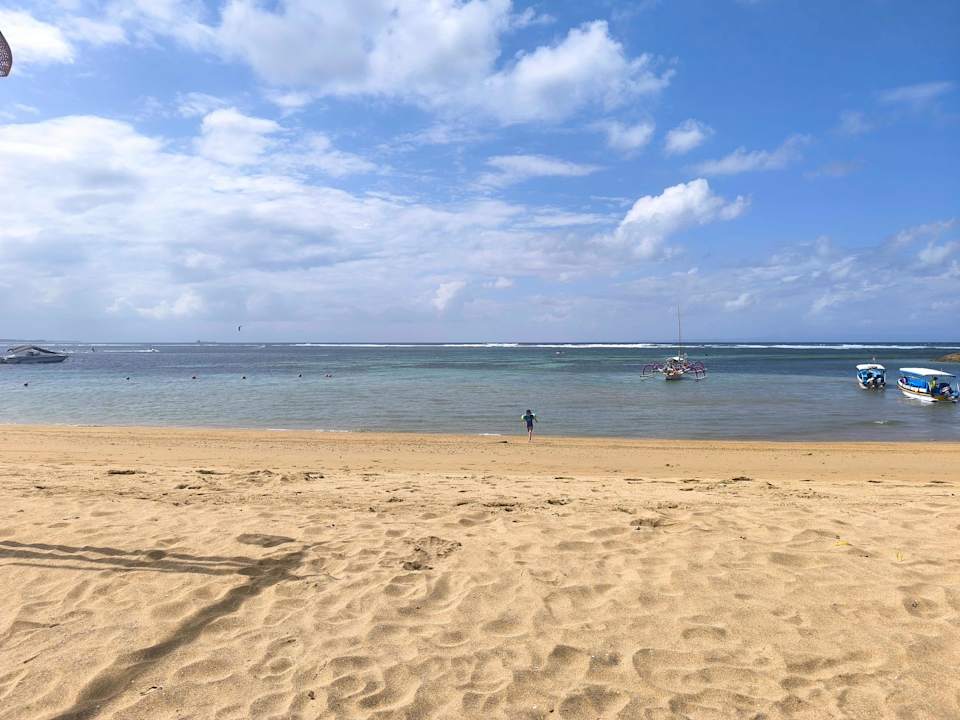 Strand Sol by Melia Benoa Bali