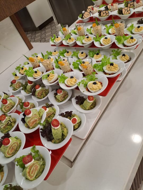 Gastro Jacaranda Luxury Resort