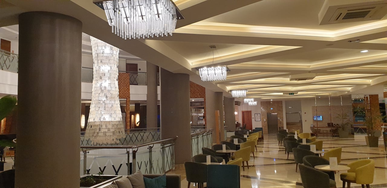 Lobby Commodore Elite Suites & Spa - Adults only