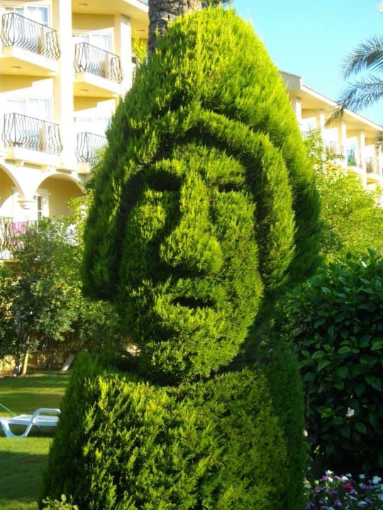 Schöne Gartenanlage Belek Beach Resort Hotel