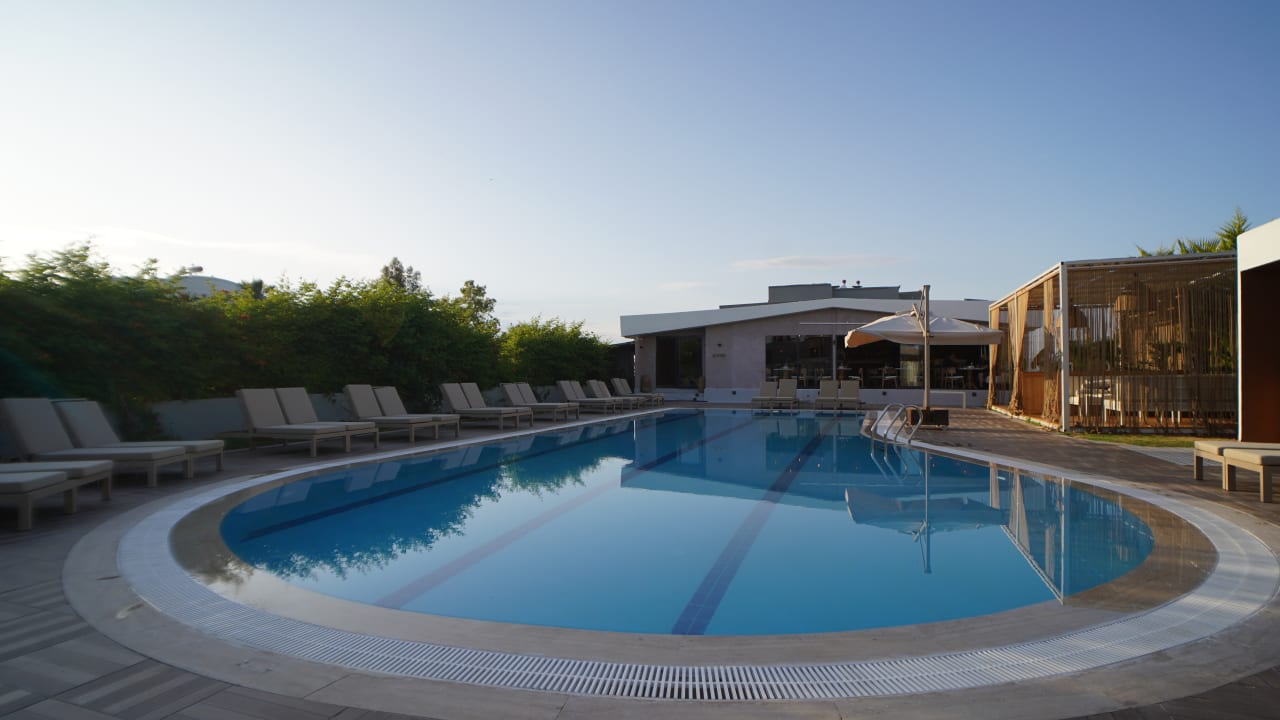 Pool Hotella Resort & Spa