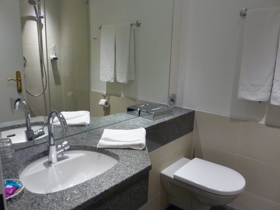 Badezimmer Hotel Villa Carlton