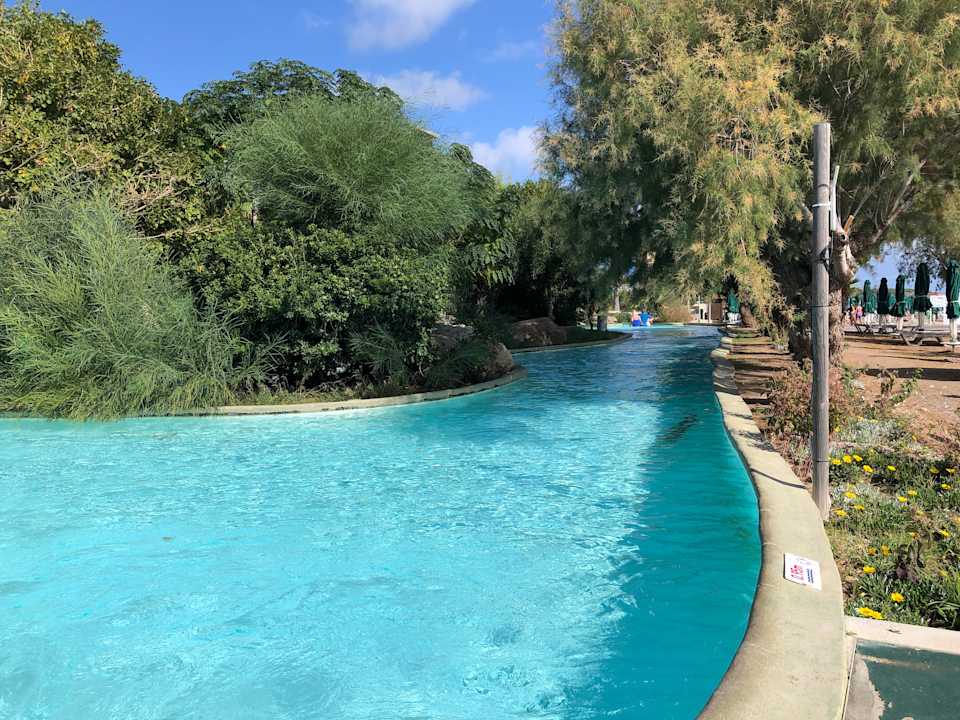 Gartenanlage Esperos Mare Resort & Spa