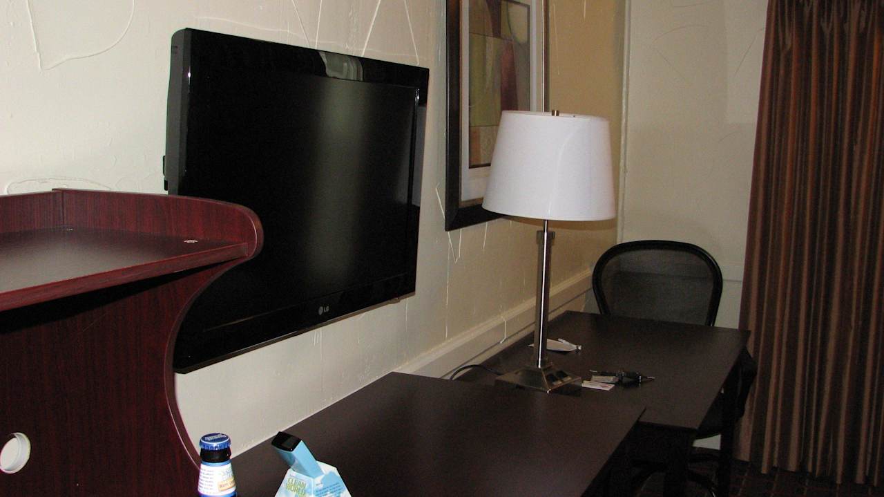 Zimmer Motel 6 Dallas TX Downtown