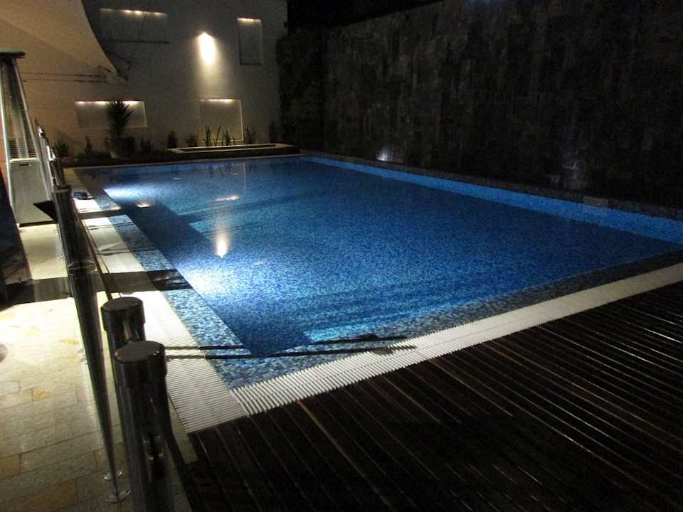 Pool Hotel Hilton Bogota