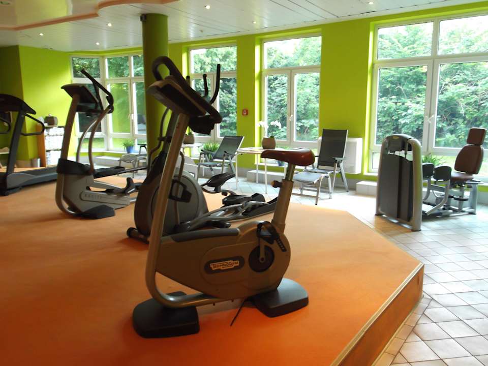 Fitnessraum Leonardo Hotel Hamburg Airport