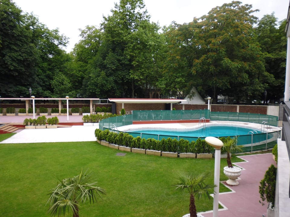 Piscina Hotel Tres Reyes