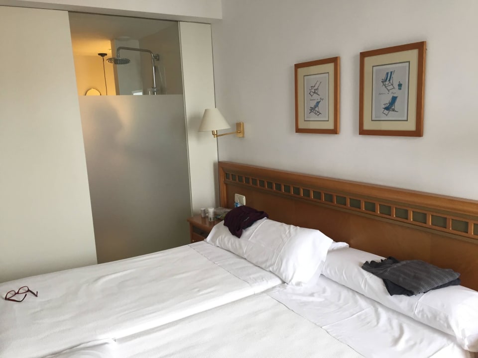 Zimmer mit neu gestaltetem Nassbereich Hotel HM Gran Fiesta