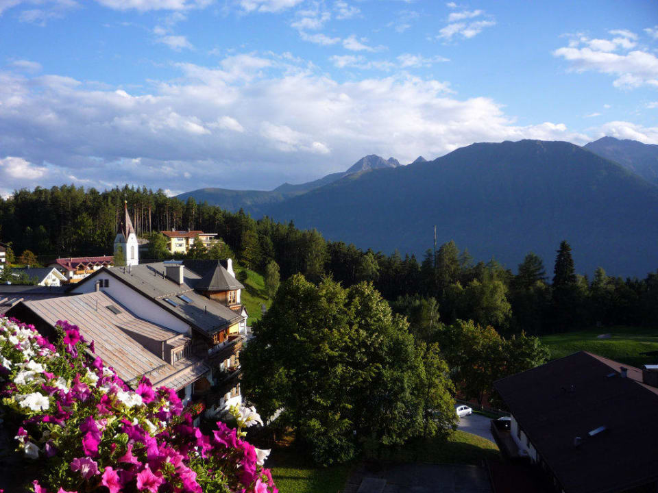 Seitlicher Blick vom Balkon Hotel Habhof Garni