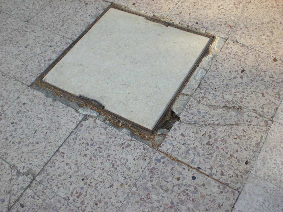 Der Weg zum Strand Ghazala Beach