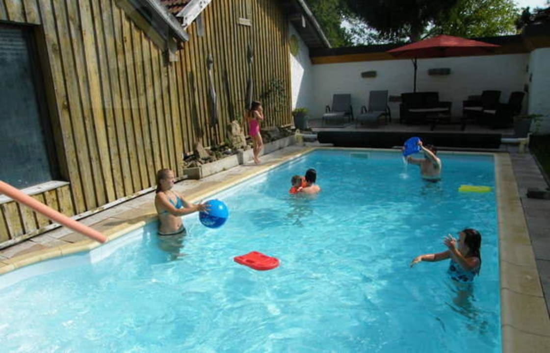 Unser Meersalzpool zum Abkühlen und Austoben Franzlbauernhof