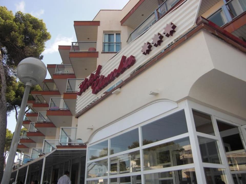 Eingang Hotel Clumba