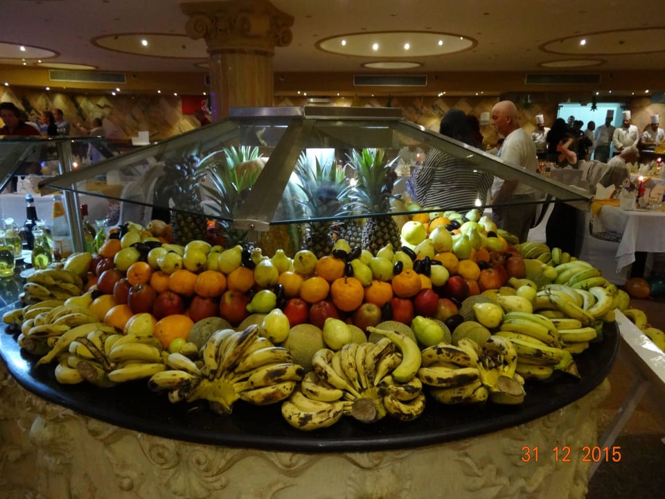 31.12.15 Three Corners Happy Life Beach Resort