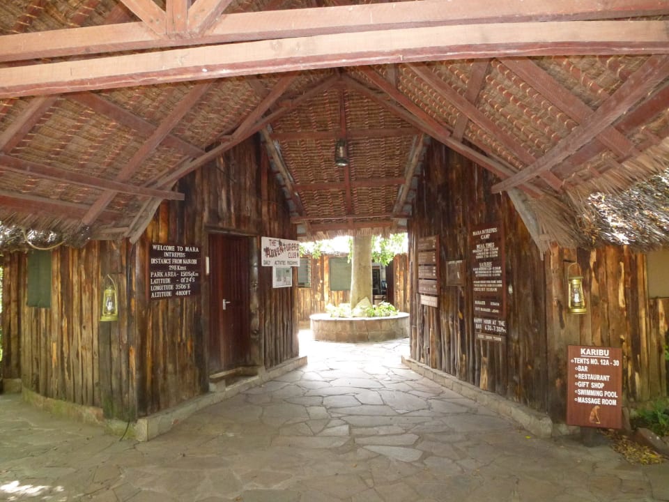 Eingangsbereich Tented Camp Mara - Intrepids