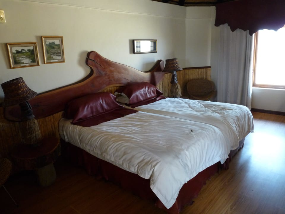 Großes Zimmer Kalahari Bush Breaks Lodge