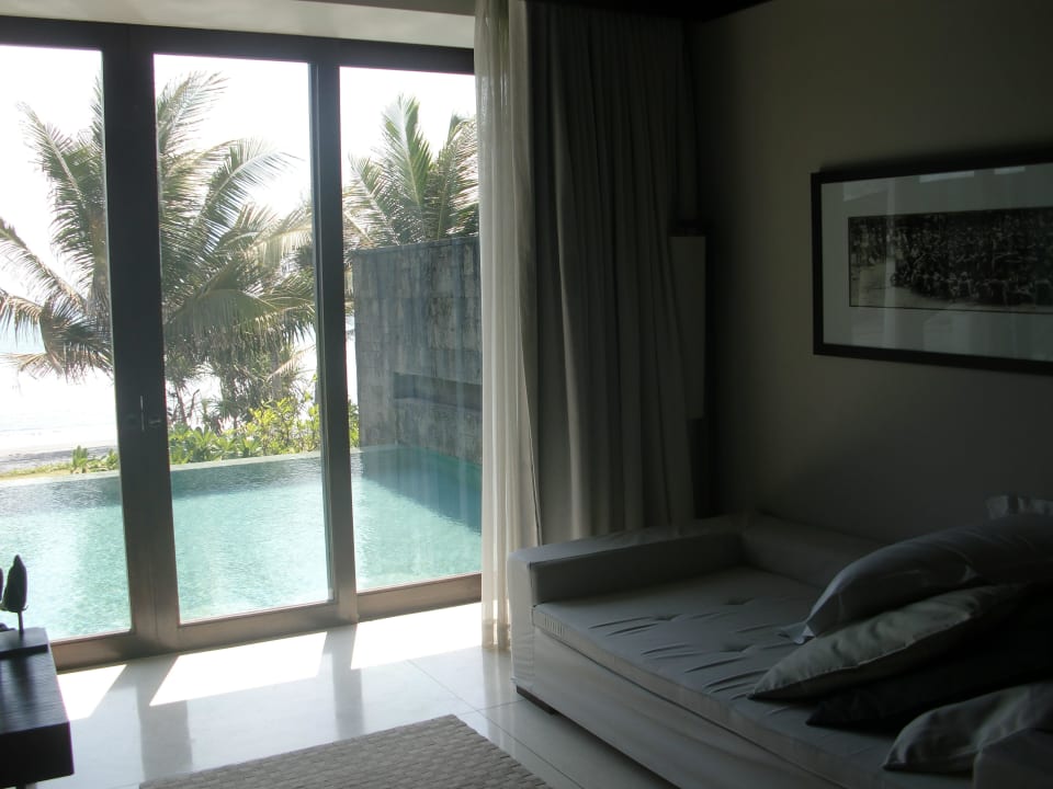 Wohnbereich mit Pool/Strandblick Soori Bali Hotel