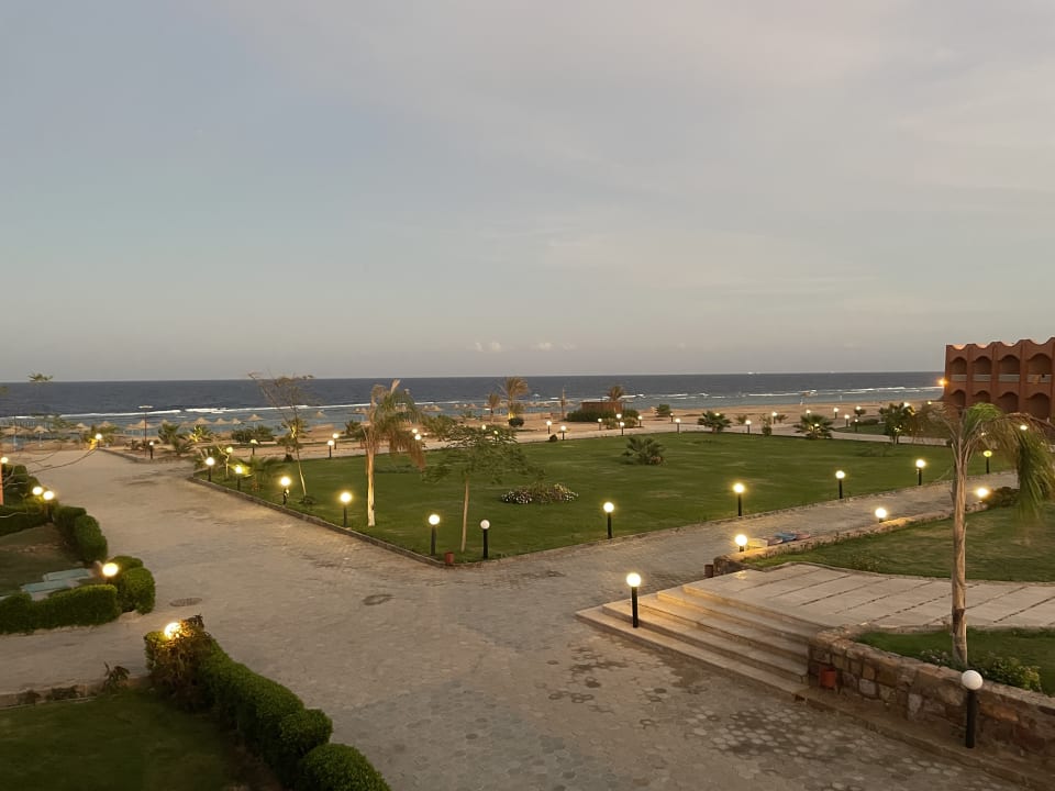 Ausblick Three Corners Happy Life Beach Resort