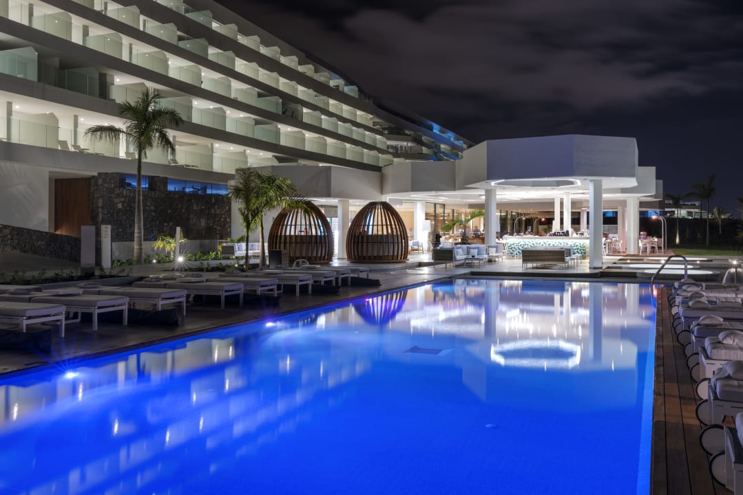 Pool Royal Hideaway Corales Beach