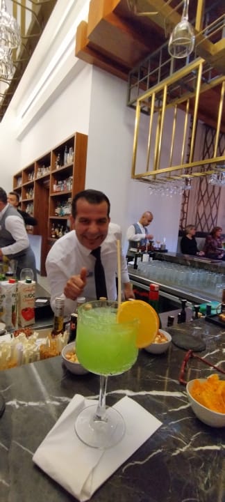 Gastro Acanthus Cennet Barut Collection