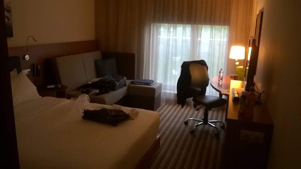 Zimmer Hampton by Hilton Warsaw Airport