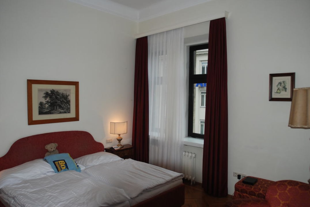 Hotelzimmer Hotel Regina