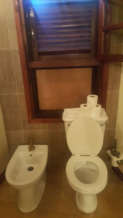 Zimmer Castello Beach Hotel