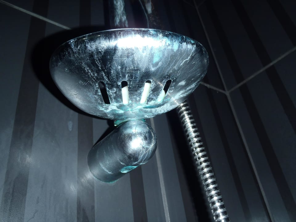 Seifenreste vom letzten Bewohner des Zimmers Siam Elegance Hotels & Spa