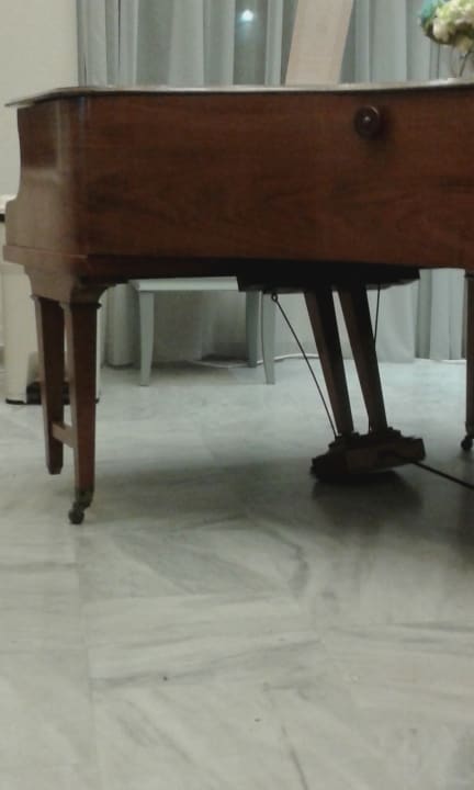 Lobby Sandy Beach Resort