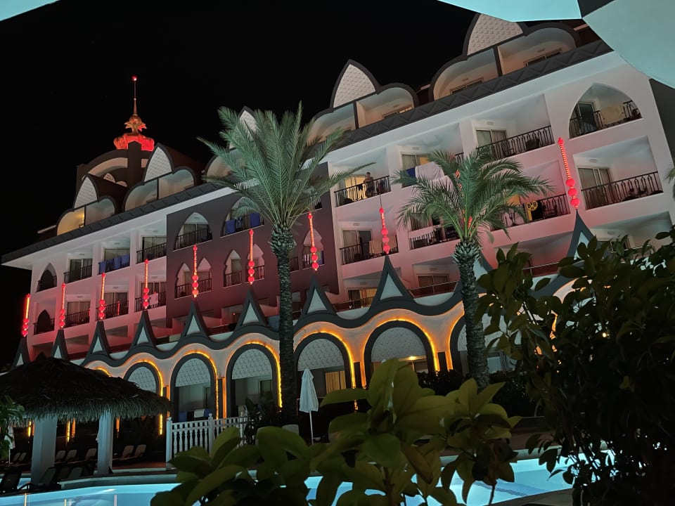 Außenansicht Well Palace Side