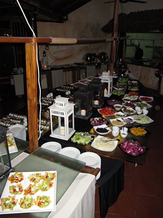 Vorspeisenbüffet Diamonds Thudufushi