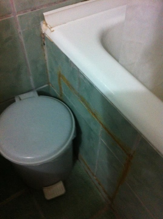 Undichte Duschwanne Armas Gül Beach