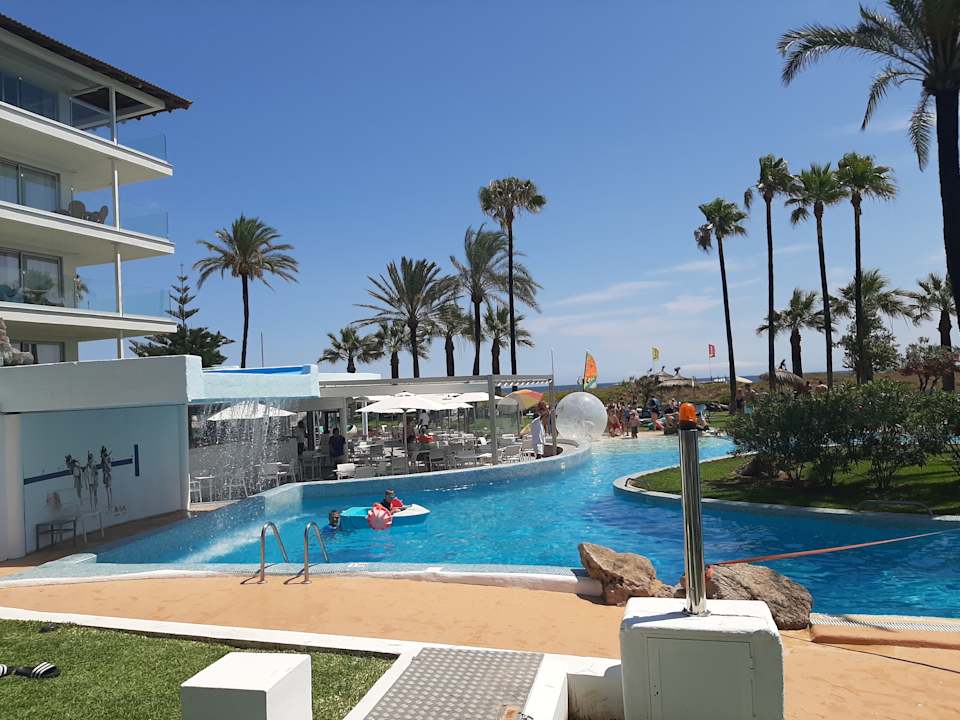 Pool Playa Esperanza Resort
