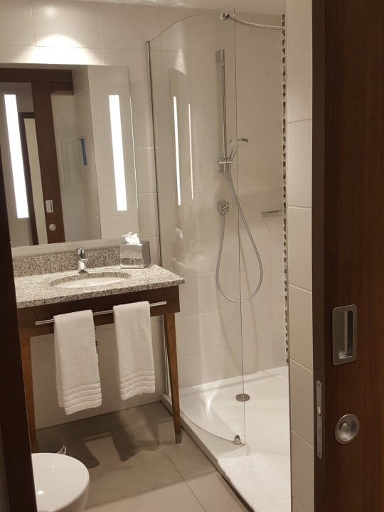 Zimmer Hampton By Hilton Gdansk Oliwa