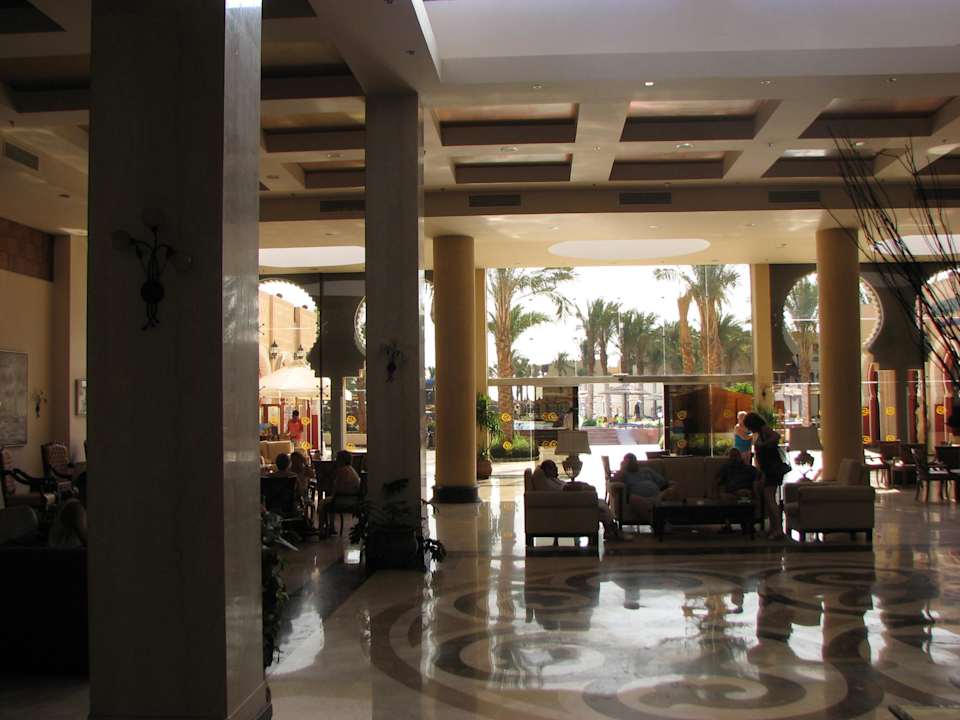 Lobby Sea Beach Edge By Rotana