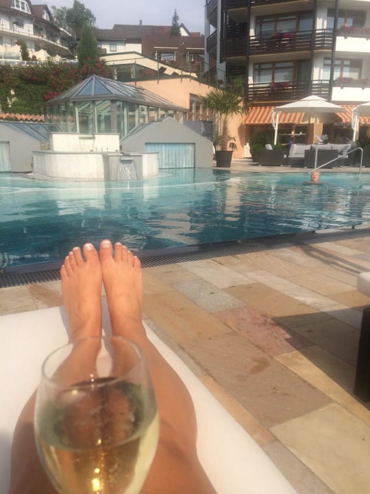 Pool so lässt es sich aushalten Romantischer Winkel RoLigio® & Wellness Resort