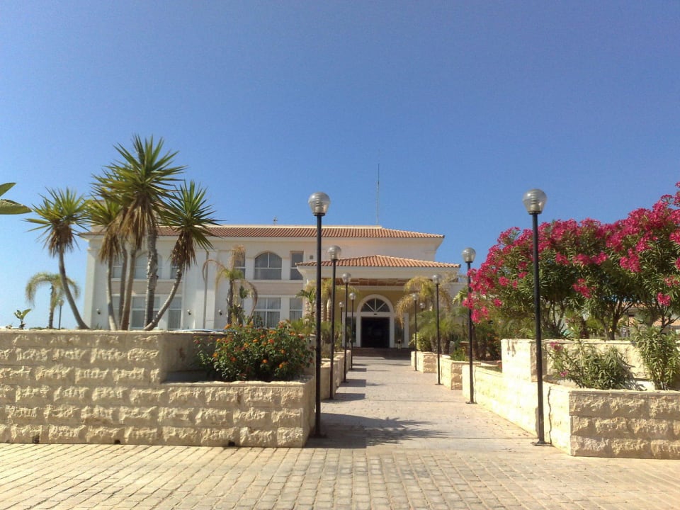 Front view  Aktea Beach/Holiday Village