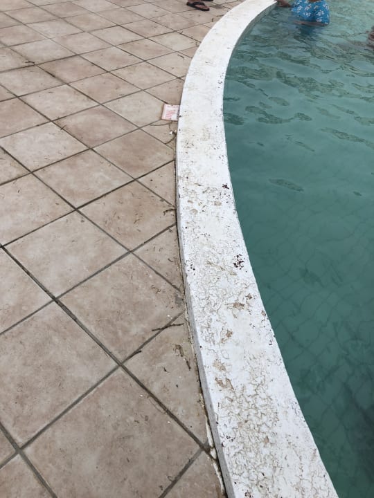 Pool Hotel La Couronne