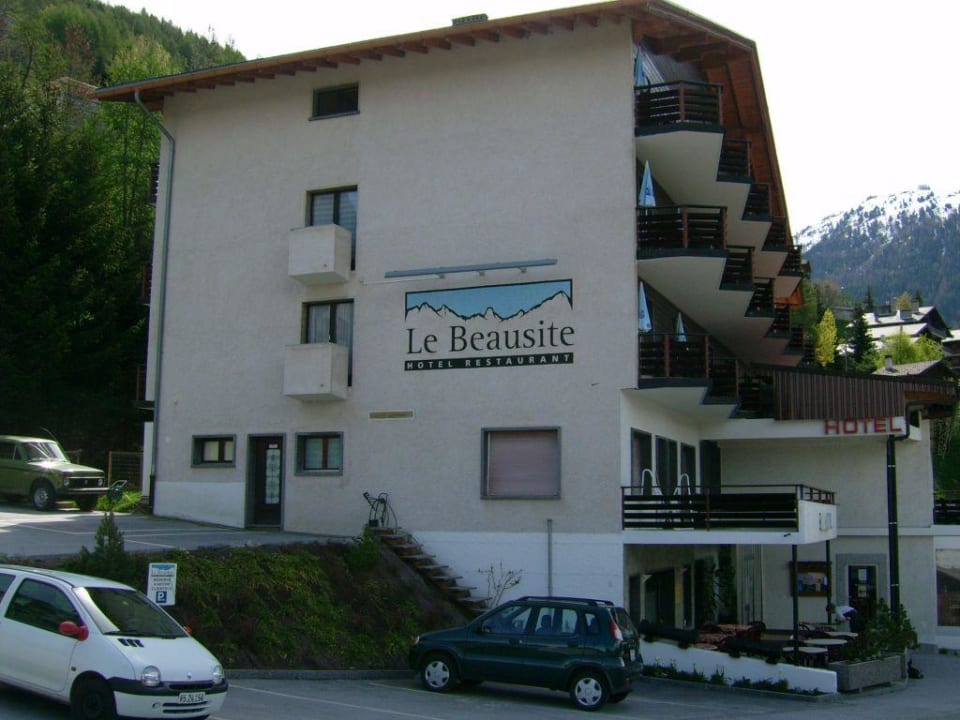 Hotel von außen Hotel Le Beausite