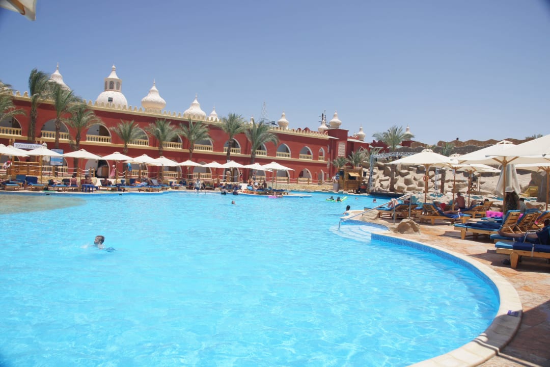 Basen Pickalbatros Alf Leila Wa Leila Resort - Neverland Hurghada