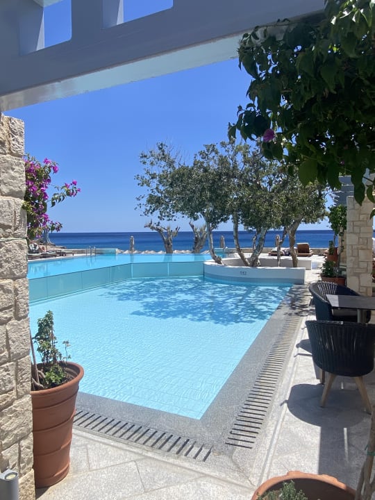 Pool Kakkos Beach Hotel